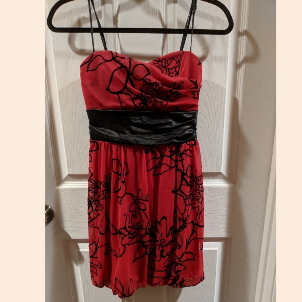 hot pink dress